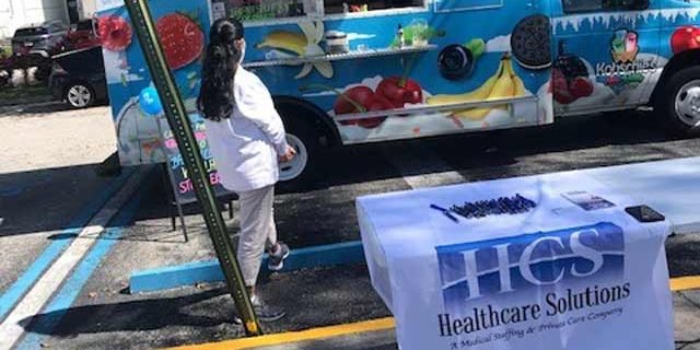 Healthcare-Solutions-Lake-View-Care-Center HCS Home Care ice cream truck event at Lake View Care Center.